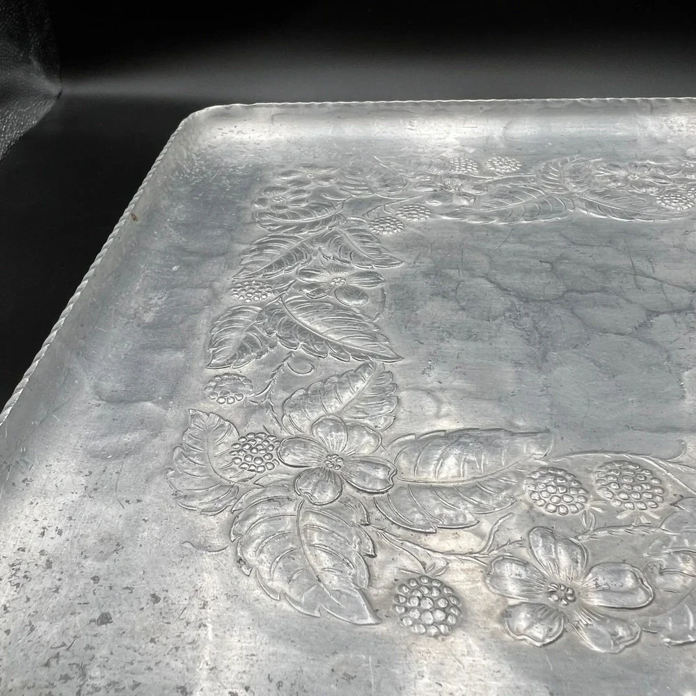 Everlast Hand Forged Aluminum Tray Vintage Floral Berry Hammered Metal 1930s 40s